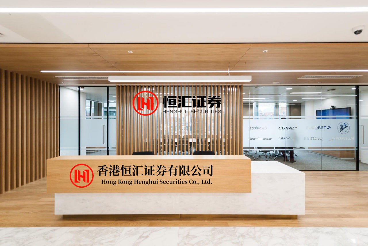 掌互通 交个朋友直播间承认售卖发霉溜溜凳！称先行赔付，退款不退货